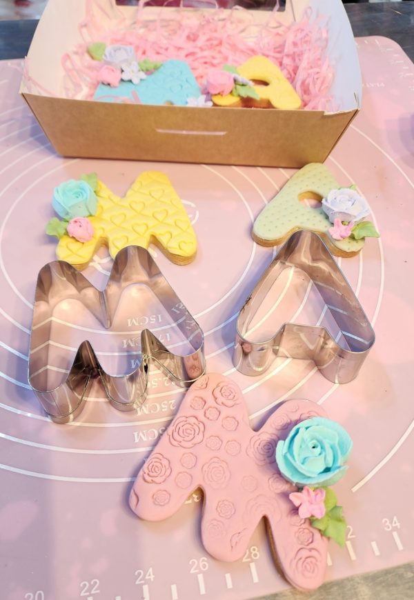 Picsart_23-04-22_18-03-00-161