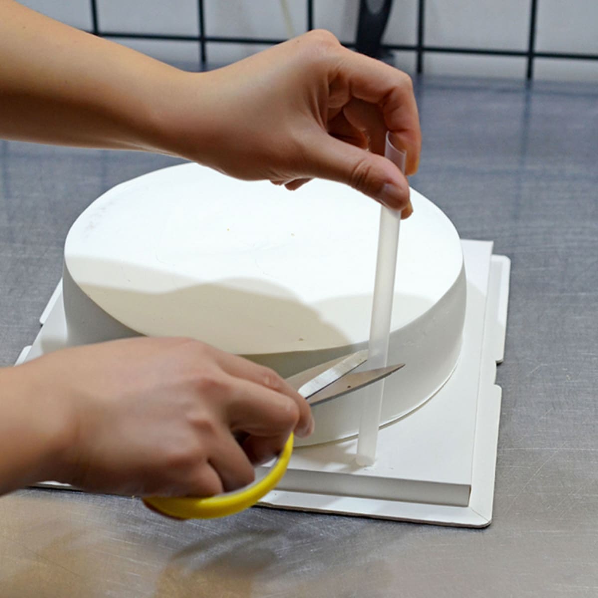 X_soporte-torta-65715